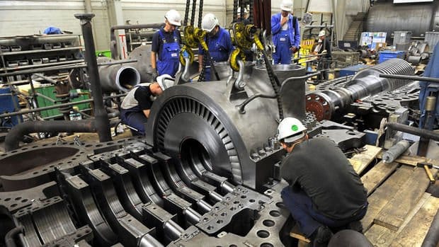 Industrial Production in Germany Continues its Decline in December