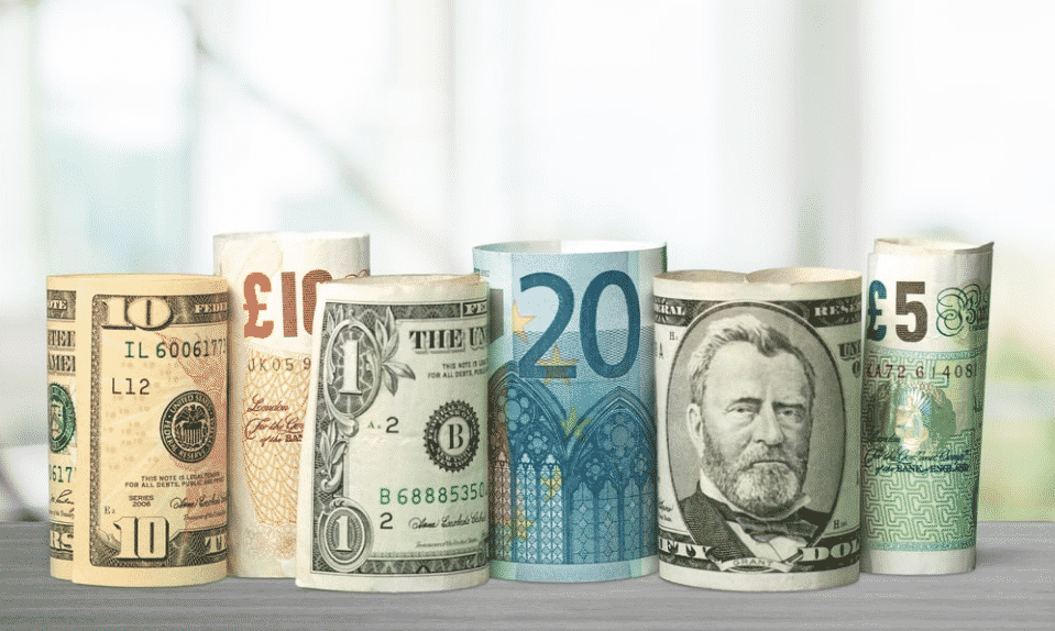 Dolar/TL 7.23'e Kadar Artış Göstererek Tarihi Zirveye Yaklaştı