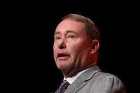 Gundlach sagt voraus, dass Donald Trump wiedergewählt wird