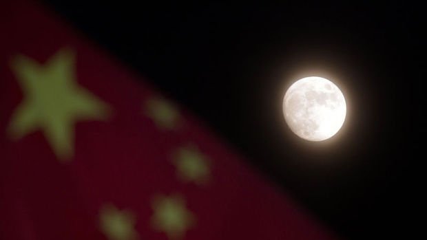China Plans to Collect Samples from the Moon