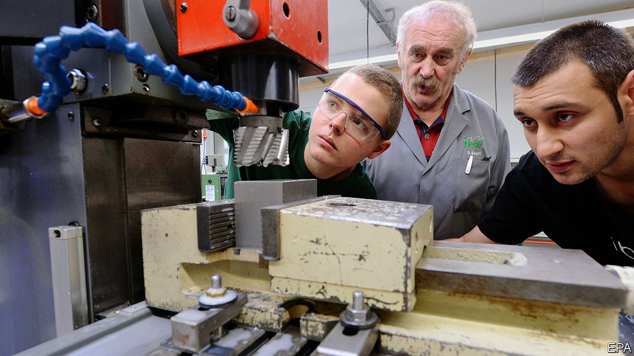 More than half of German companies expect a shortage of qualified people