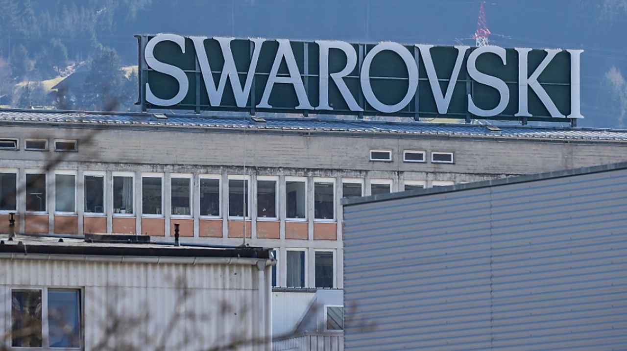 Swarovski hayatta kalmak için savaşıyor