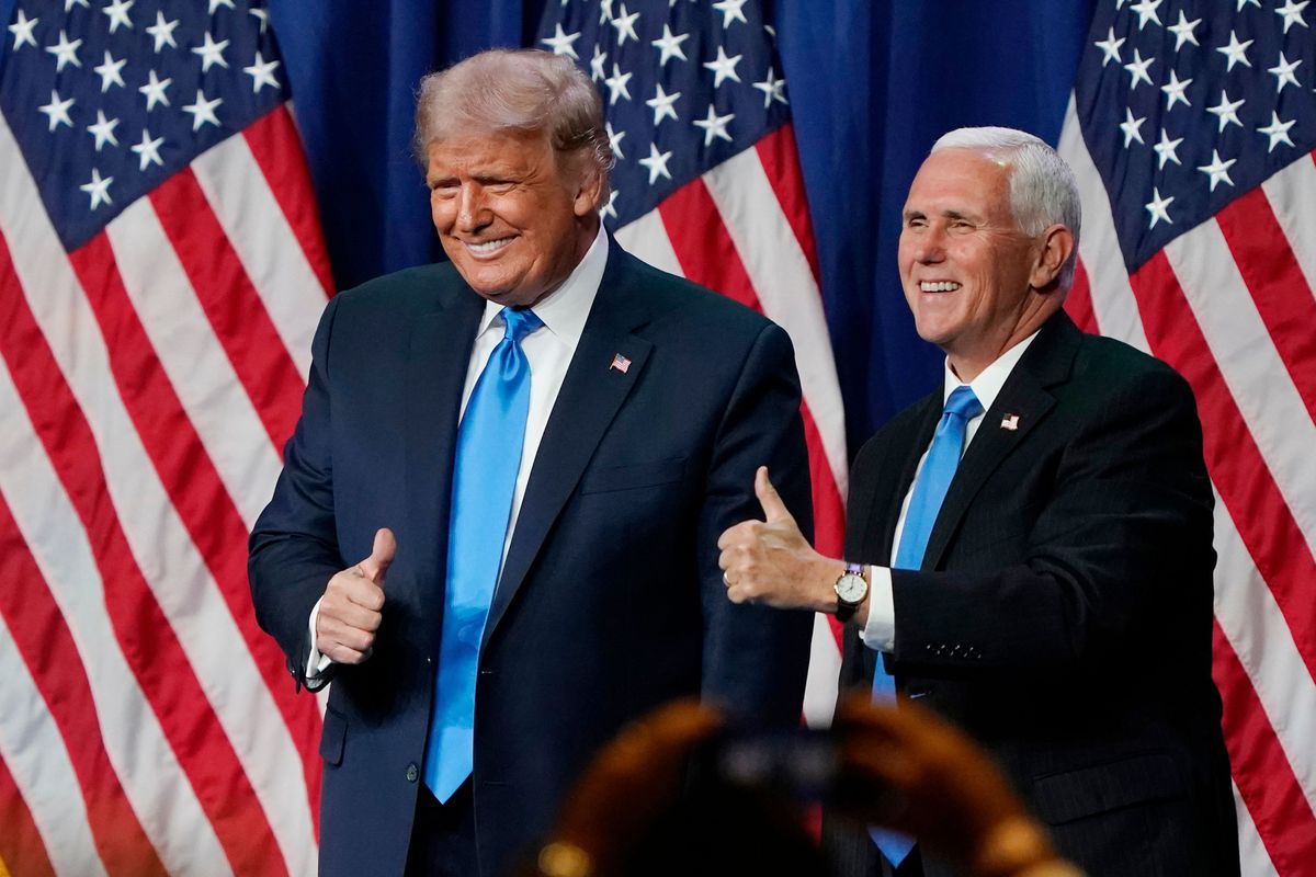 Pence, Trump'ın Azledilmeyeceği Mesajını Verdi