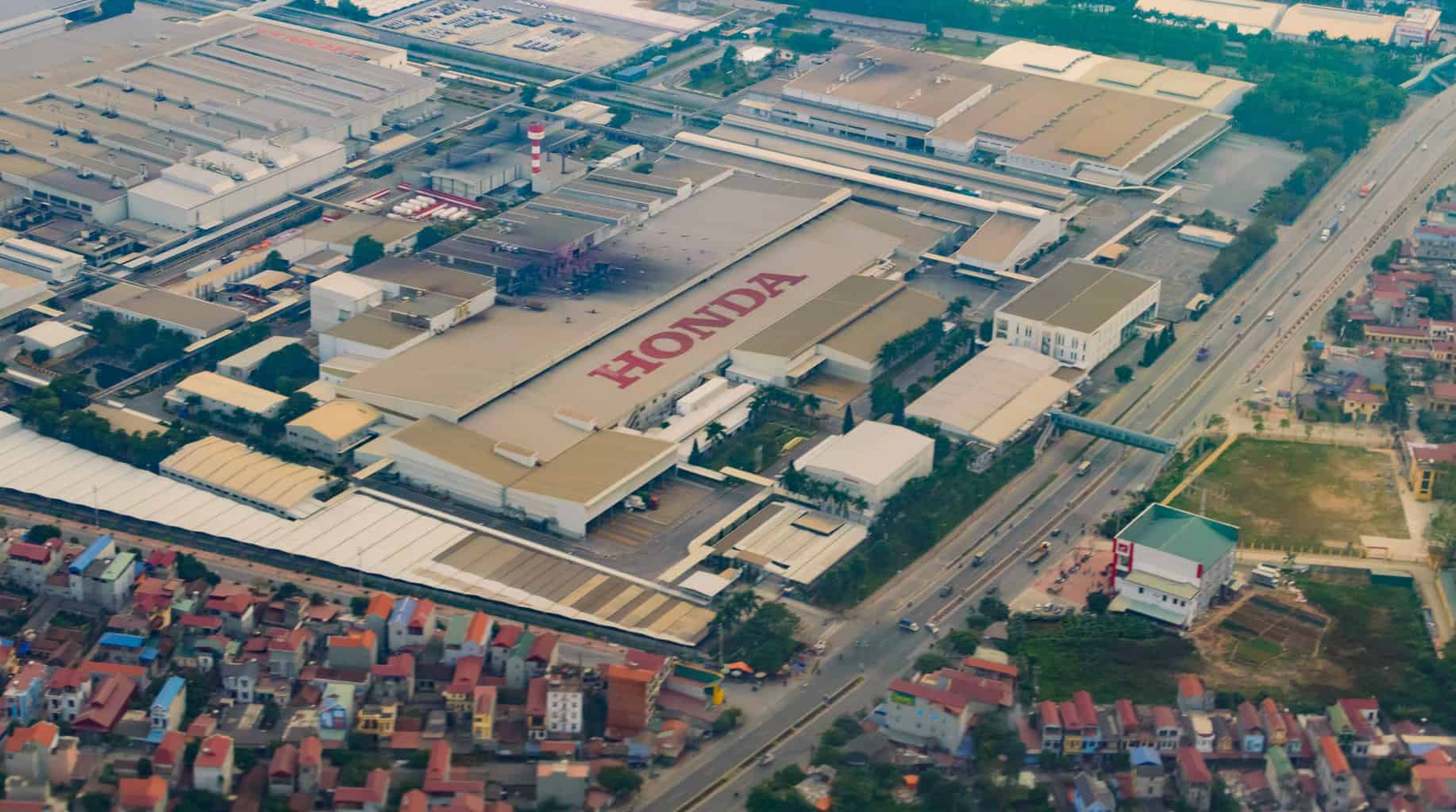 Honda teslimat gecikmeleri nedeniyle İngiltere'deki bir fabrikada üretimi durdurdu