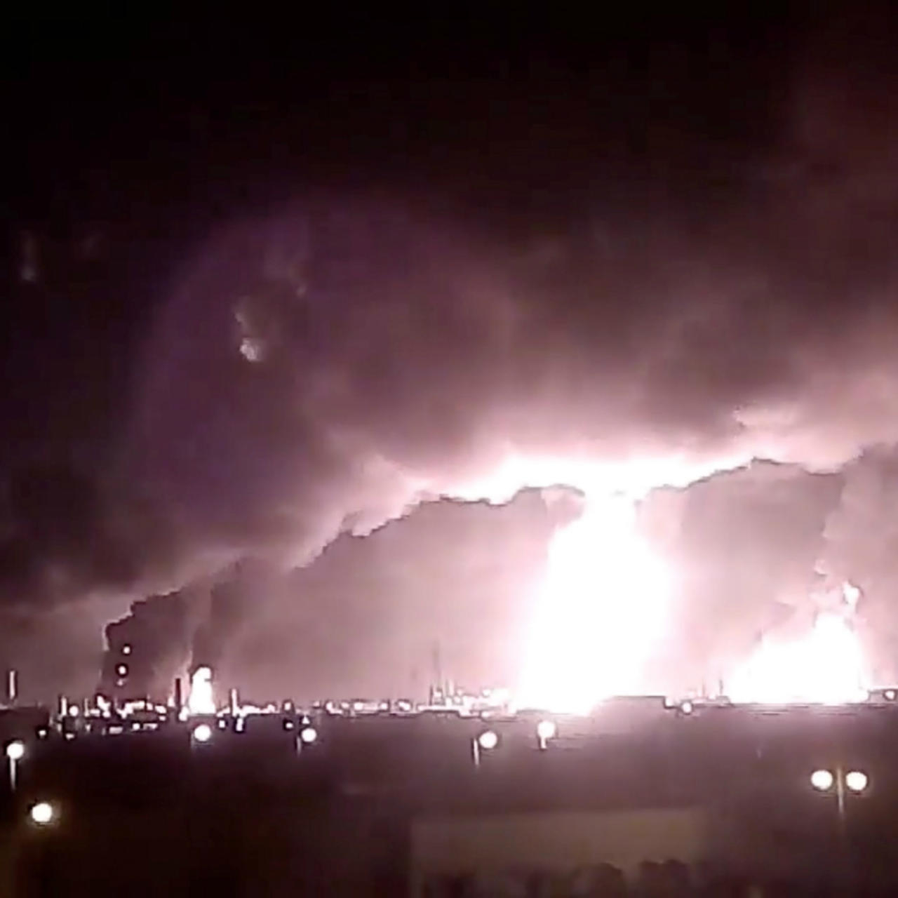 Suudi Arabistan Tesisine Yapılan Saldırı Petrolü Nasıl Etkiler?