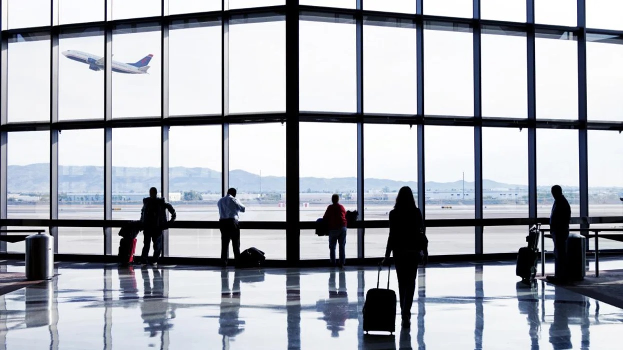 Frequently flying people should pay fees, says the experts