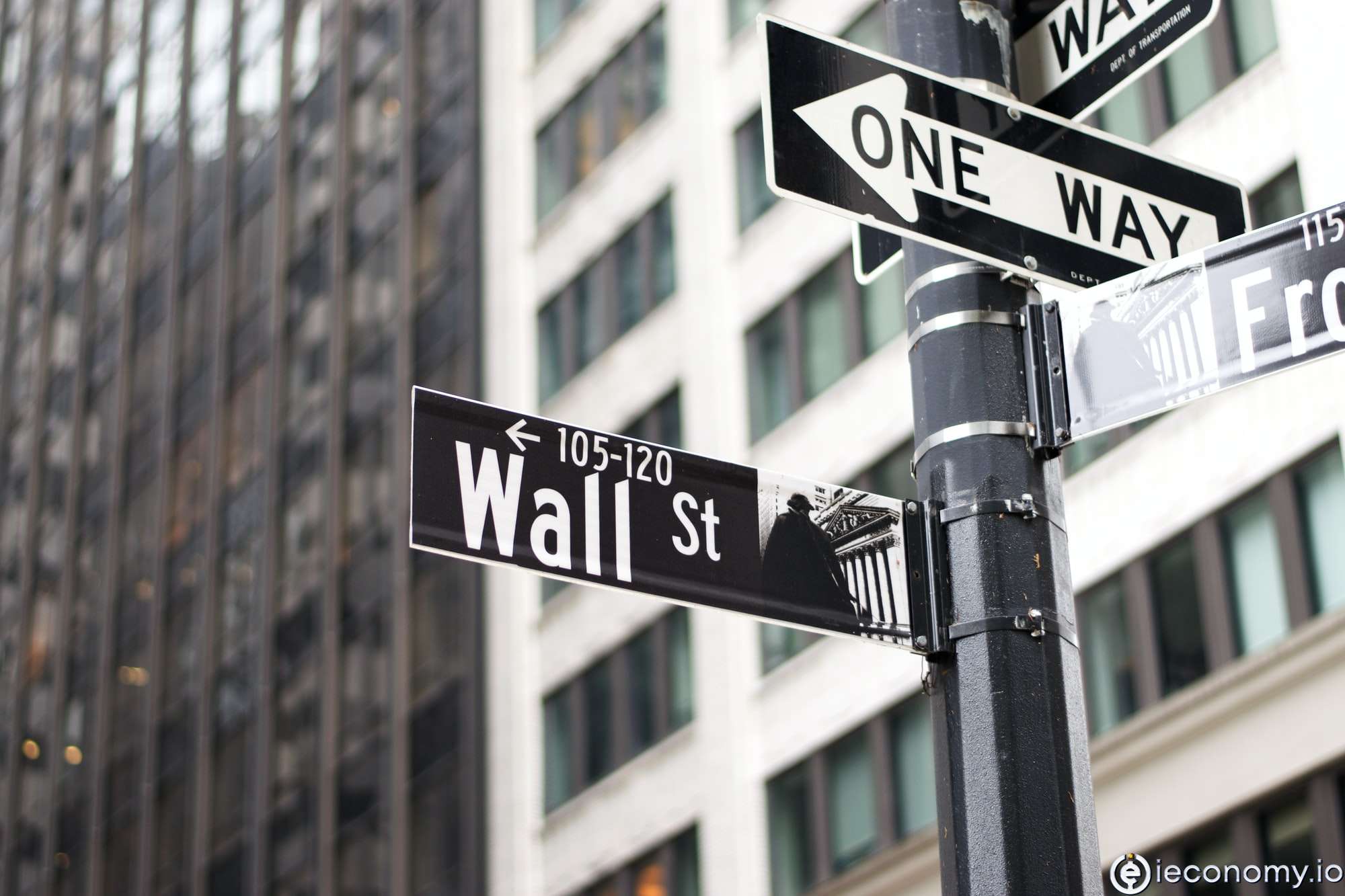 Yatırımcılar son işlem gününde kar elde etme eğilimindeydi