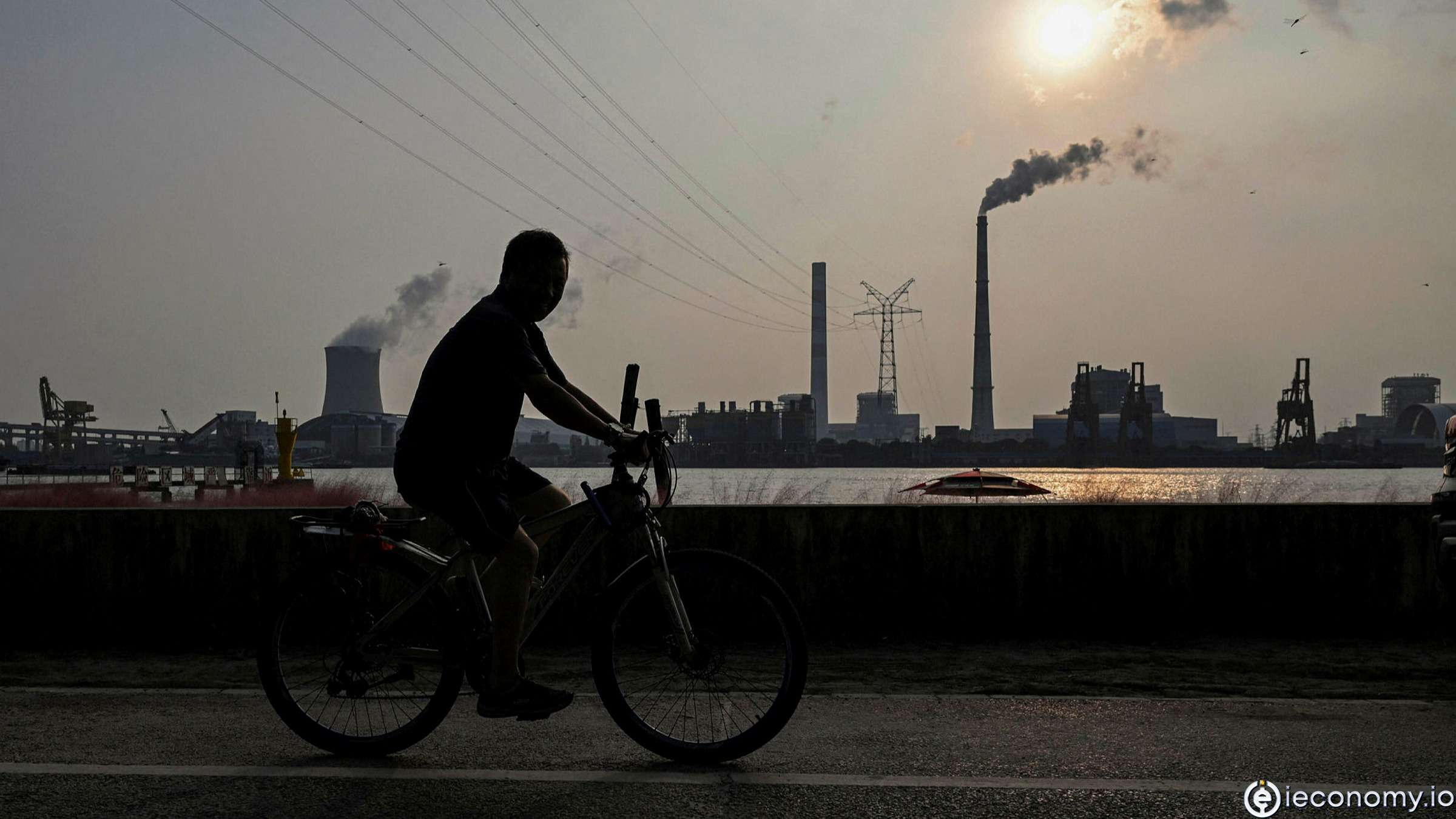 Çin ekonomisi üçüncü çeyrekte tekrar ivme kaybetti