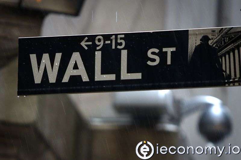 Dow Vadeli İşlemleri Pazartesi 350 Puan Düştü