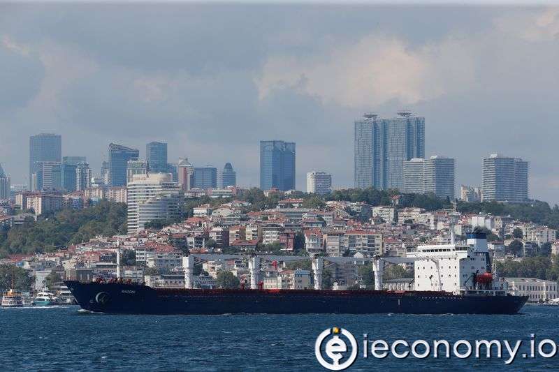 First Ukrainian Ship Under Grain Deal Won’t Arrive Lebanon on Time