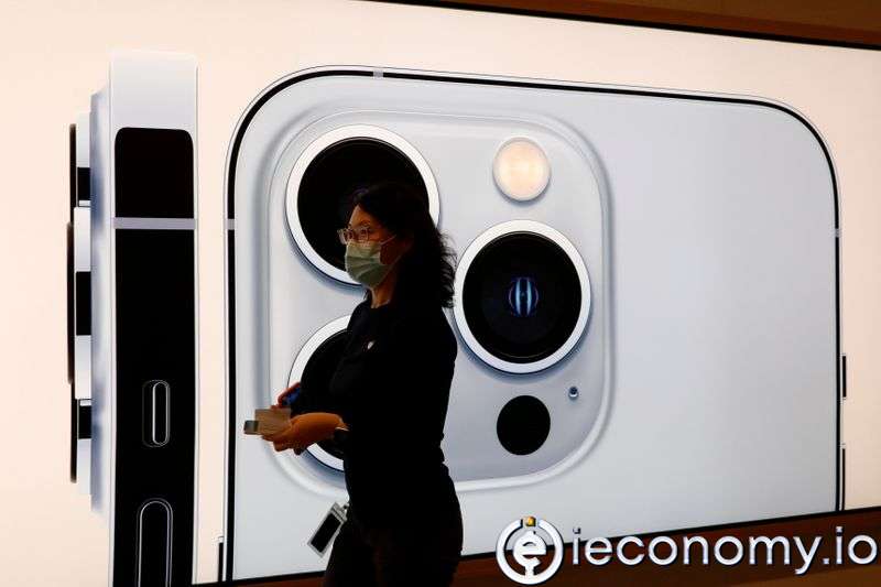 Apple, 2022’de Pazar Yavaşlarken iPhone Satışlarını Sürdürmeyi Bekliyor