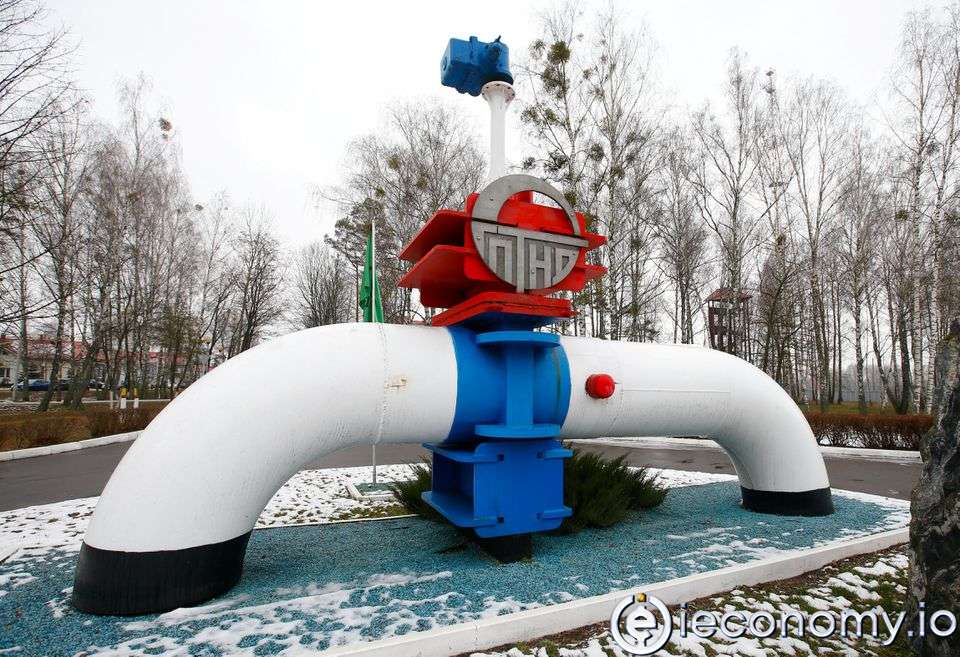 Druzhba Russian oil pipeline leak looks like an accident