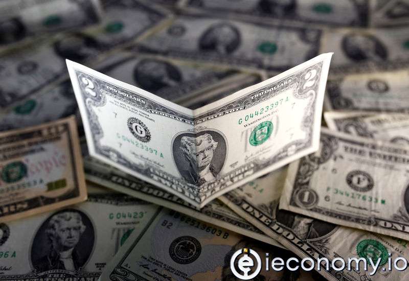 Dolar 3 Ayın En Düşük Seviyesine İnerken Petrol Toparlandı