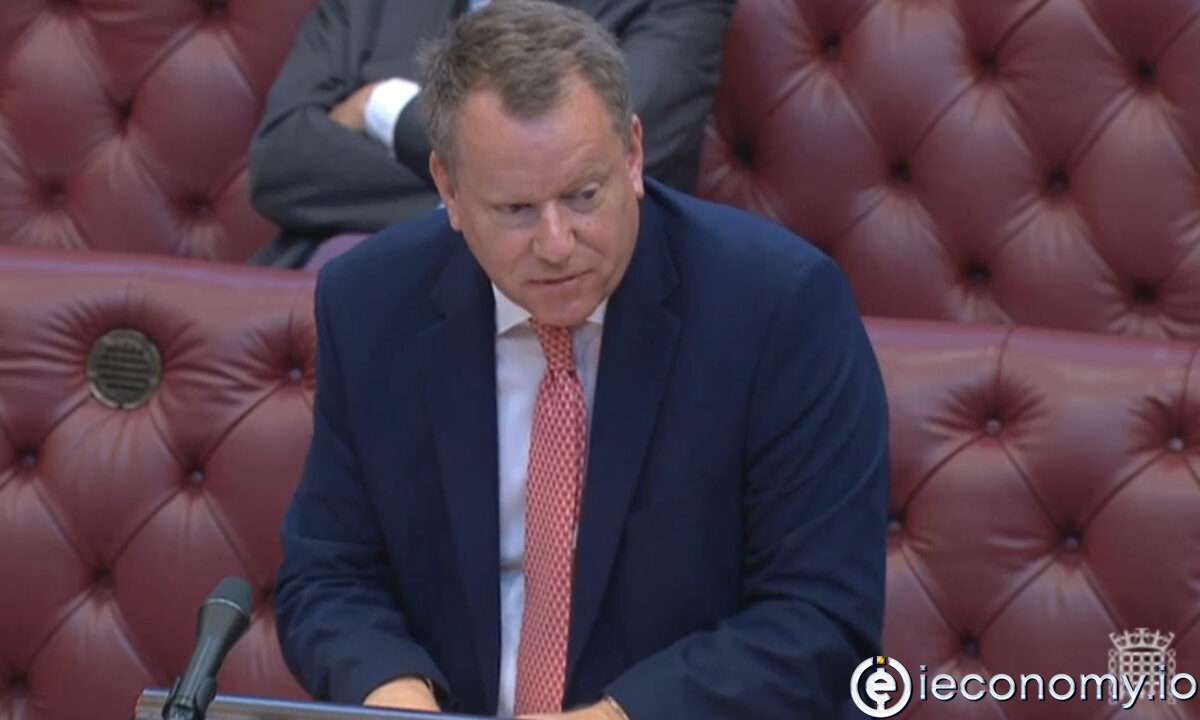 İngiltere, AB'yi Brexit sonrası anlaşmada değişiklik yapmaya çağırdı