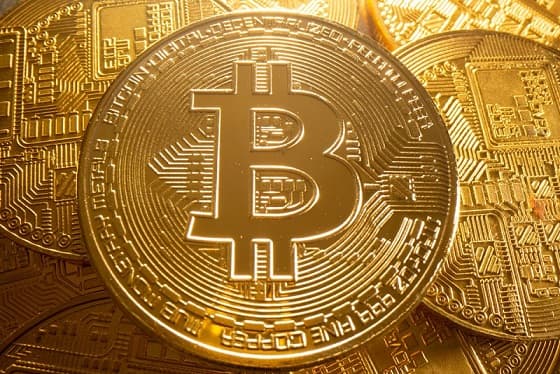 Microstrategy'nin Bitcoin Alımı Kripto Topluluğunu Böldü