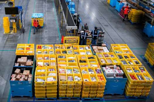 Amazon, Yaşlı Çalışan İstismarı İddialarının Yalan Olduğunu Kanıtladı