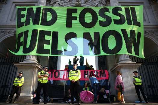 Extinction Rebellion UK Protestolarını Durdurdu