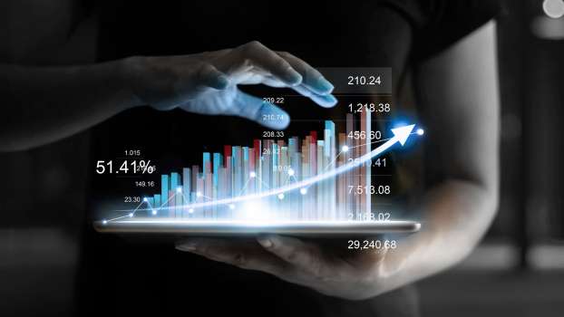 AKBNK, KRDMD ve PETKM Teknik Analizi