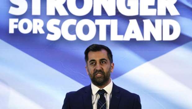 Pakistan Kökenli Humza Yousaf İskoçya'nın İlk Müslüman Lideri Oldu