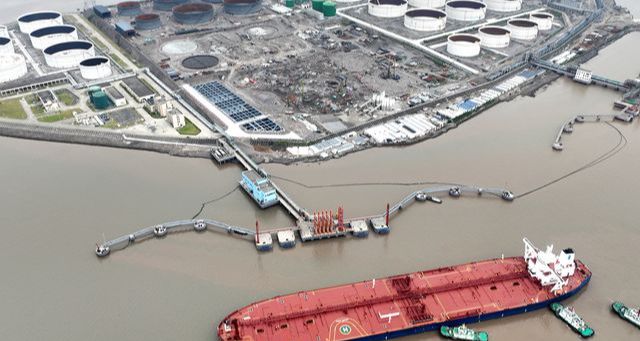 Petrol fiyatları, varil başına 90 doların üzerinde tutunmasına