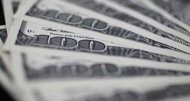 Dolar Endeksi Hafif Gerilese de 1 Ayın Zirvesine Yakın Kaldı.