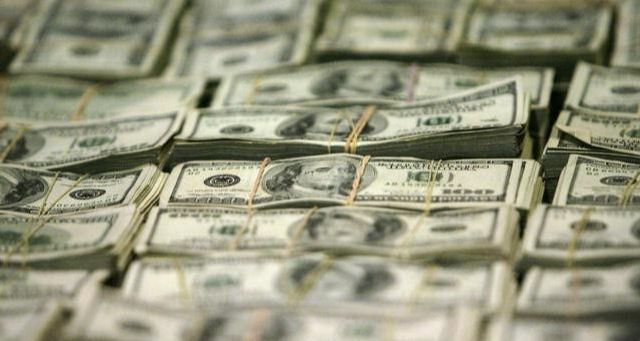 Enflasyon Endişeleri Yüzünden Dolar Güçlü Seyrediyor.