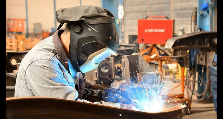 Türkiye Mart Ayı İmalat PMI Raporu Açıklandı